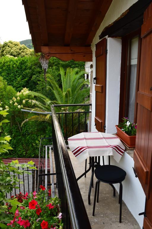 Apartamentos Rurales Batxillerenea Doneztebe Exterior foto